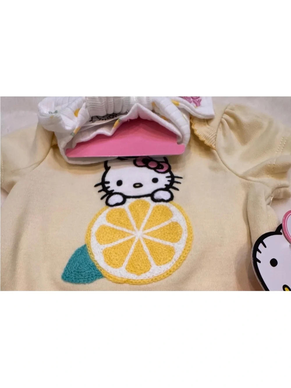 Hello Kitty hello kitty
